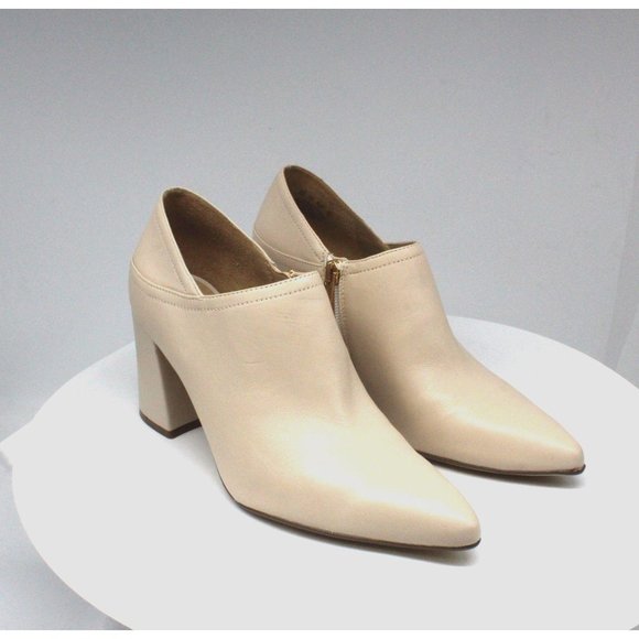 Naturalizer Shoes - Naturalizer Holliday Shooties Women's Shoes